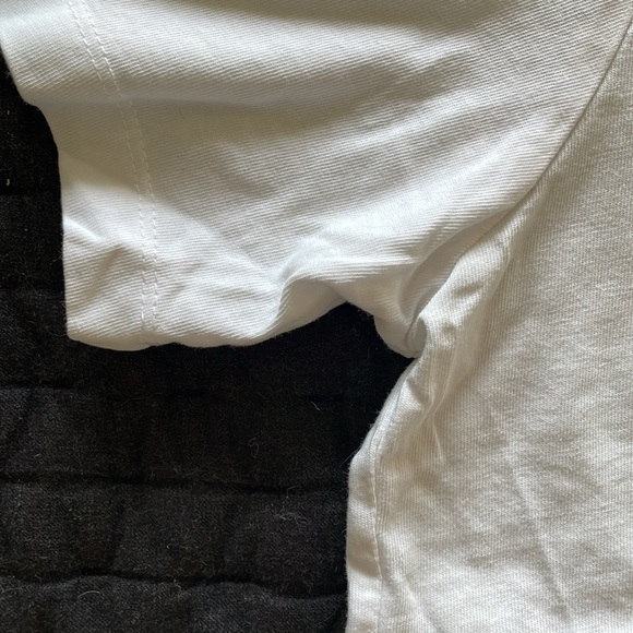 Graphic Nike T shirt - Picture 4 of 5